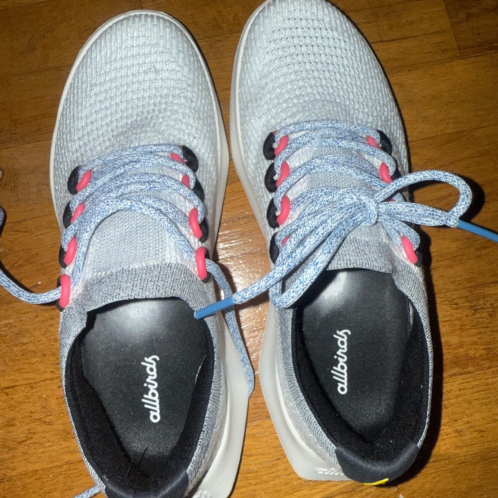 Allbirds Tree Dashers, size 9 - Picture 2 of 4